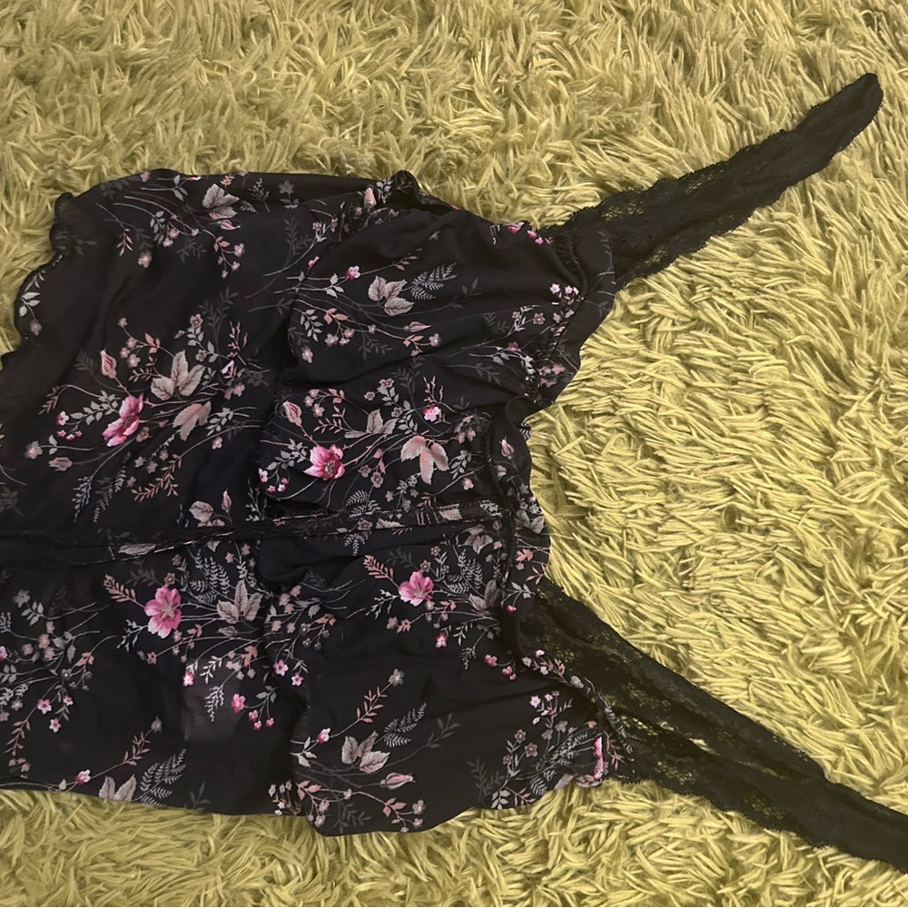 Forever 21 Black and Pink Floral Camisole